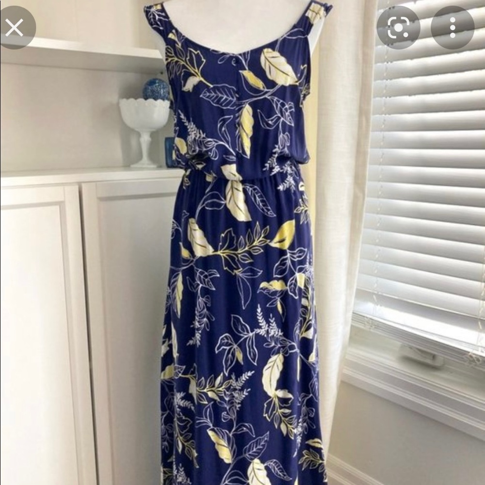 Reitmans Floral Navy Maxi Dress